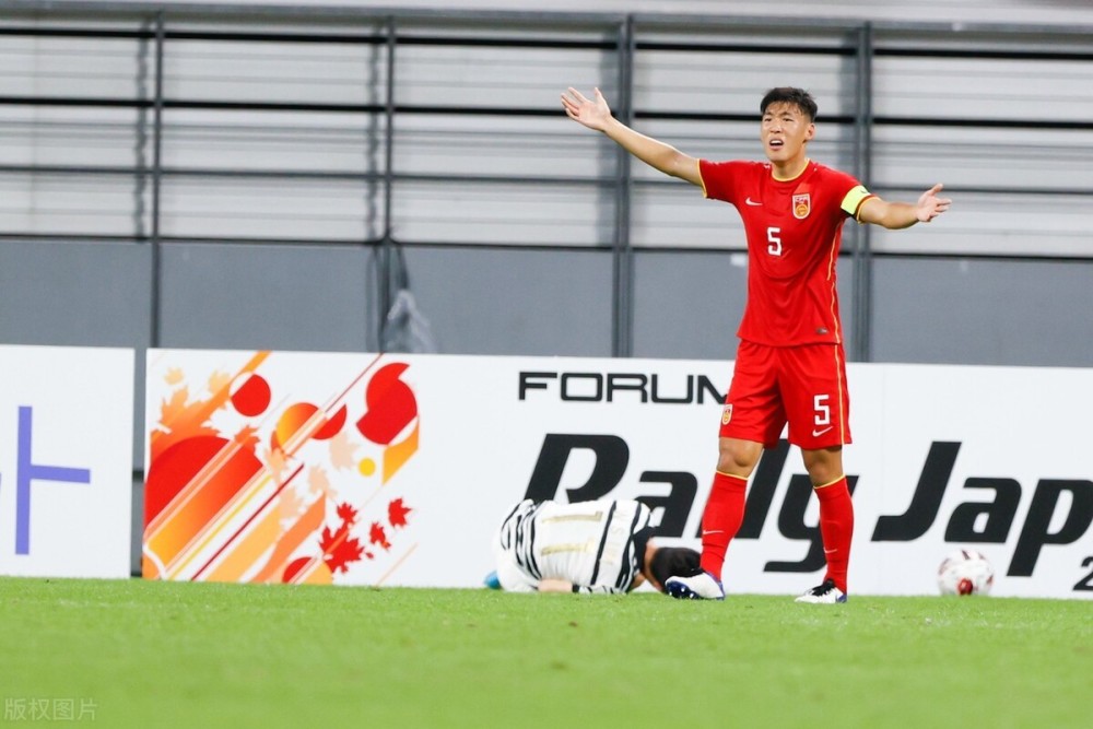 西亚卡姆连续三场比赛得分超过战术调整，日本队挑战极限！的简单介绍